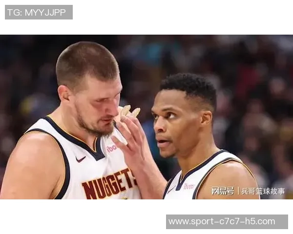 约基奇融合鲨鱼低位魔术师组织与KD投篮技艺逐步迈向历史伟大球员之路